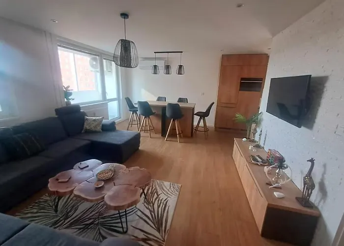 Lovely Flat In A Great Location